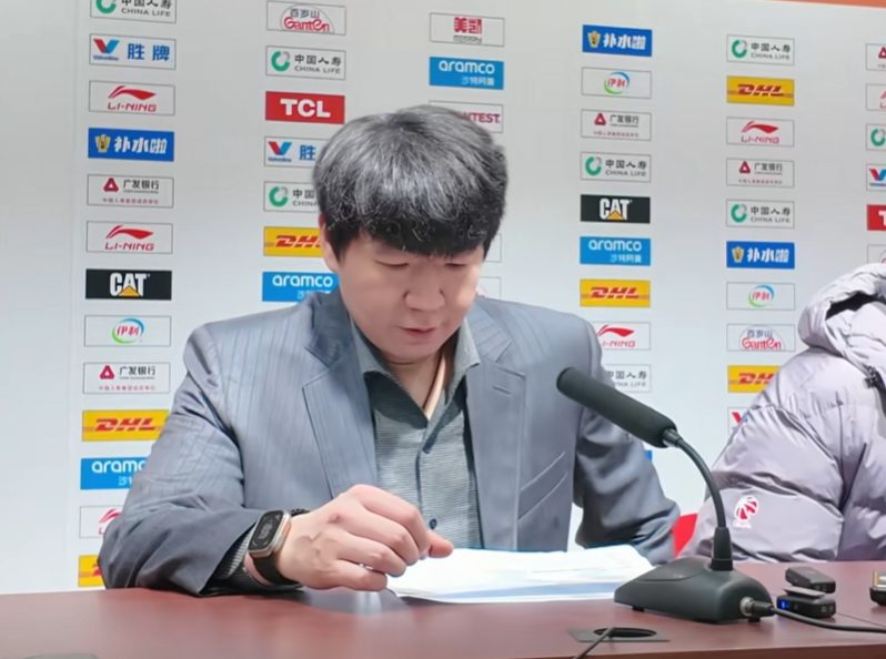 178直播-胜广厦发布会！邱彪直指抢上半场，不满对布朗防守，点赞3将发挥